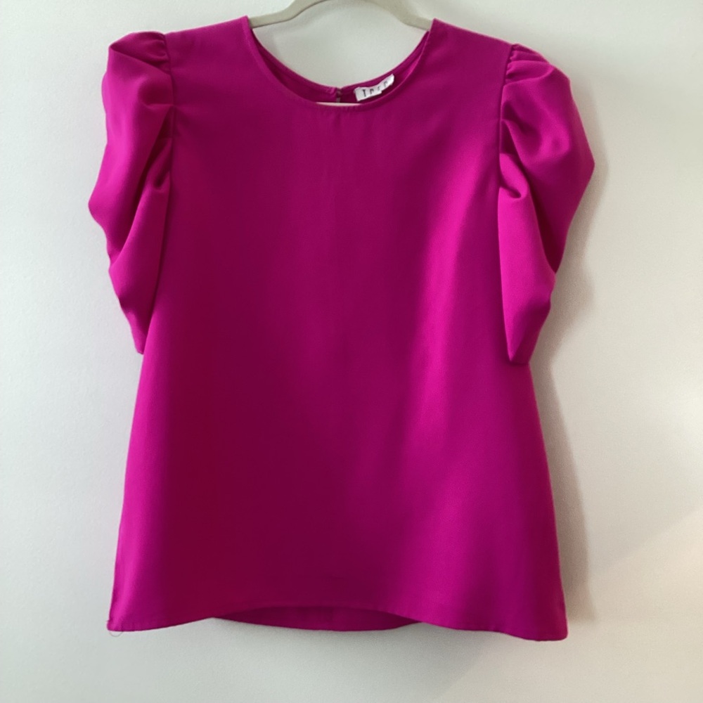 TCEC Fuchsia Puff Sleeve Blouse